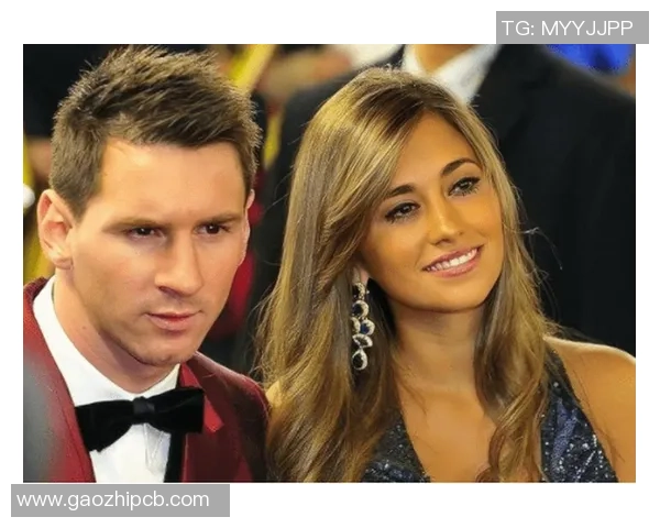 爱情的闪光！安东内拉ins高调示爱梅西，甜蜜瞬间引爆全球！